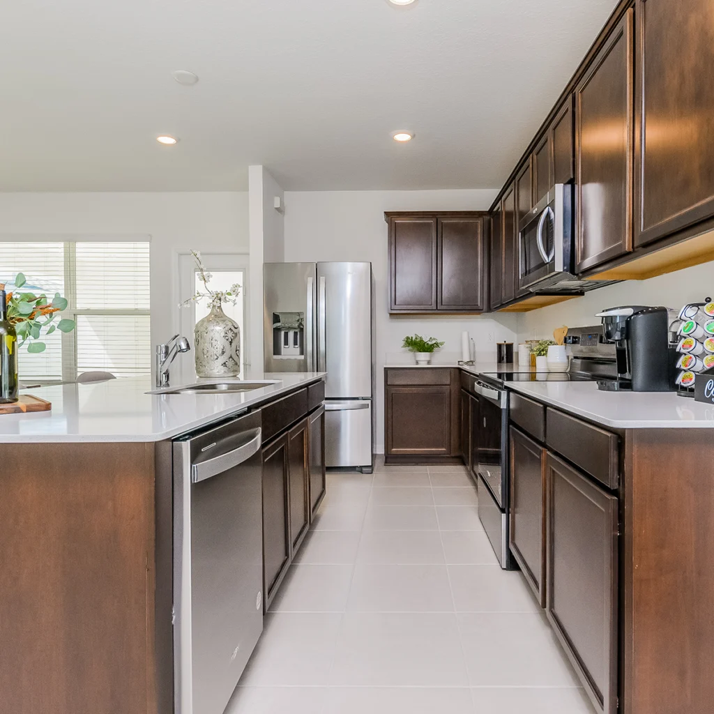Silverleaf Oaks