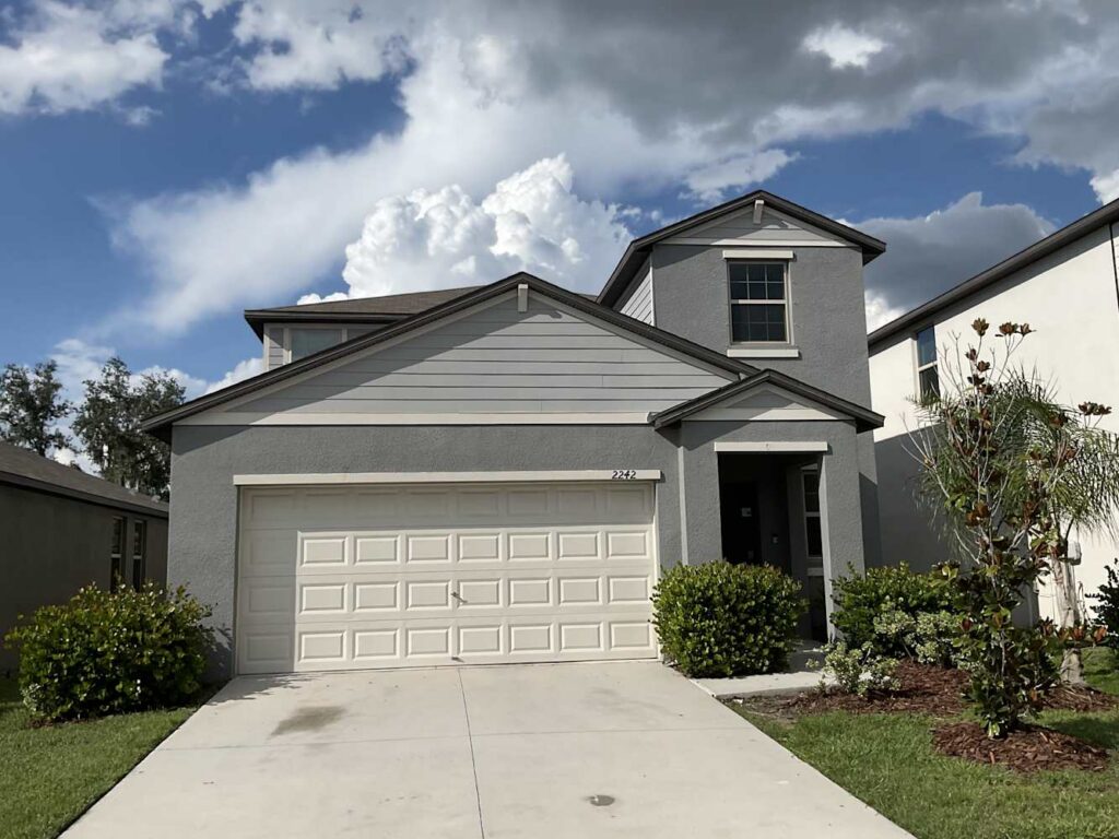 2242 Jungle Dr