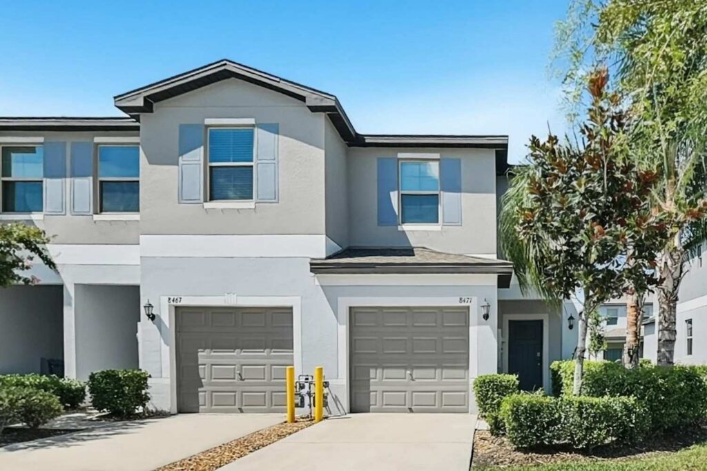 8471 Druid Oaks Ln
