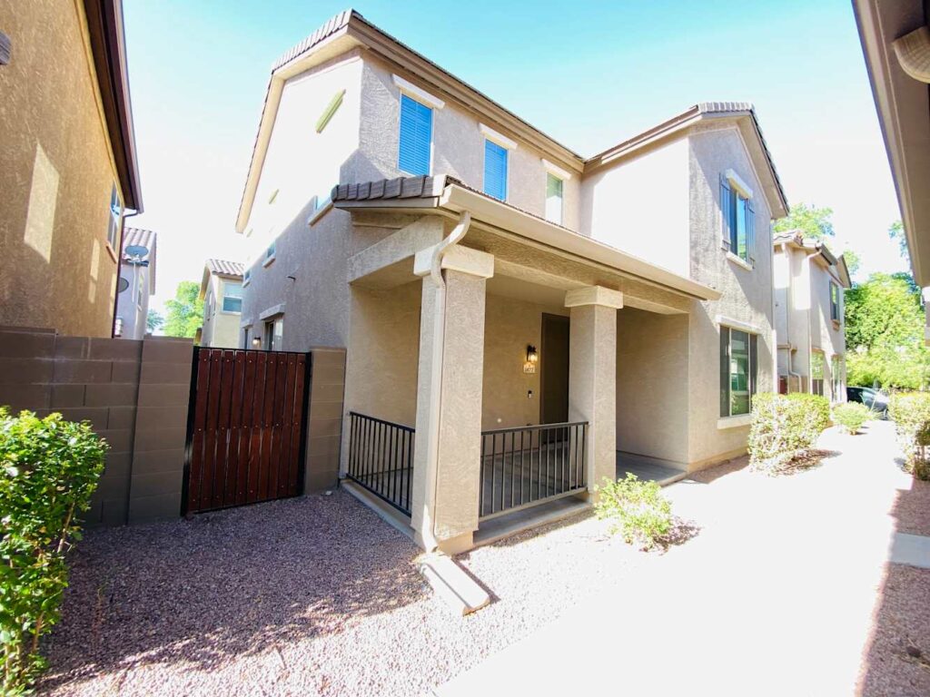 1477 S Sinova Ave