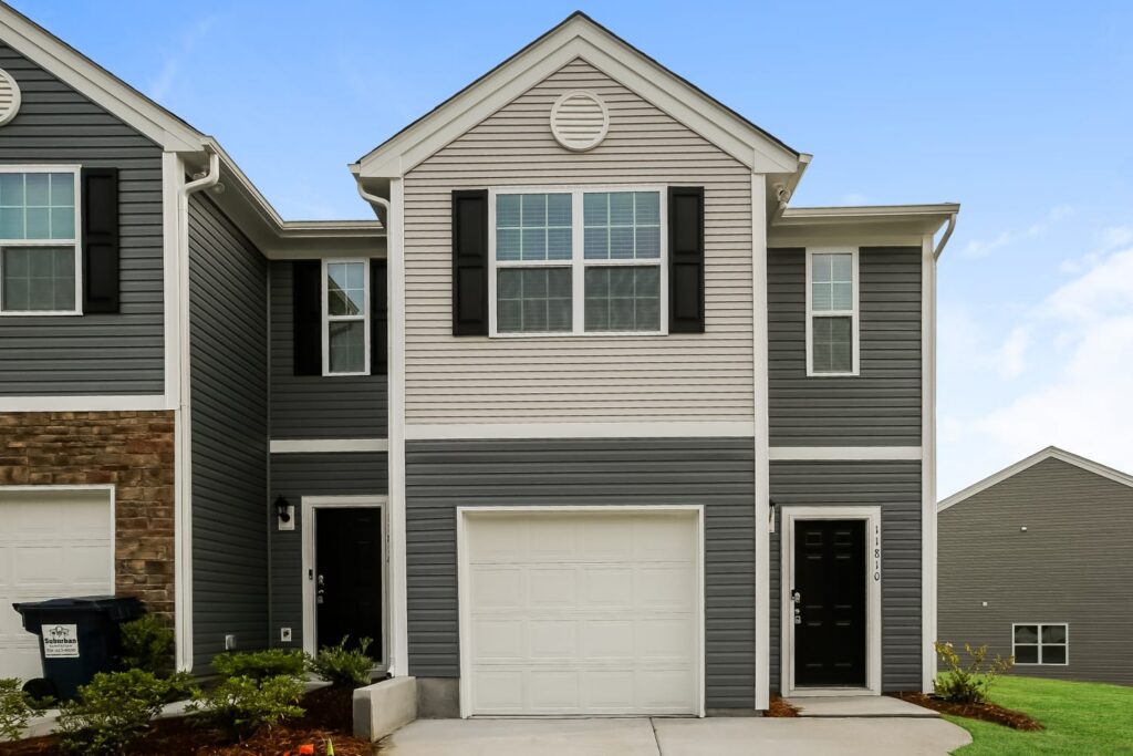 11810 Brier Village Ln