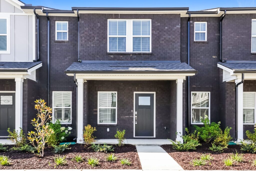177 Maybrook Dr