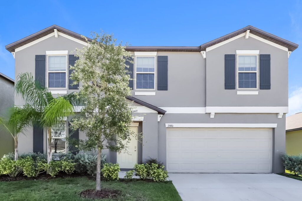 1580 Blue Rose Dr