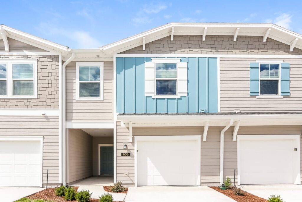 653 Cherry Ridge Dr