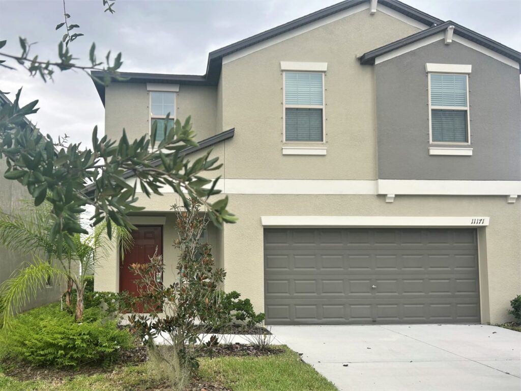 11171 Riley Pines Cir