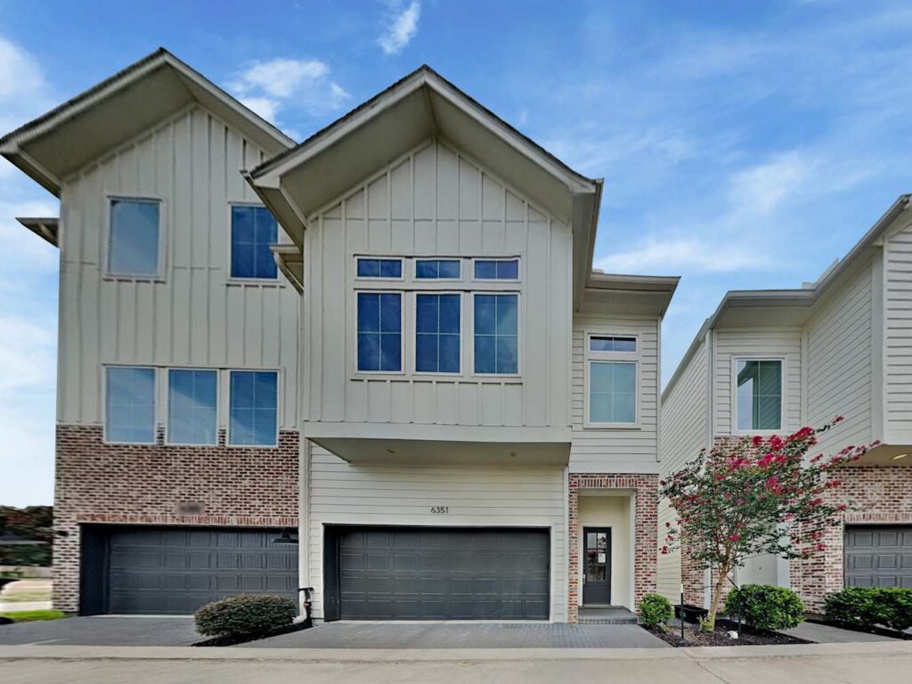 6351 Paddington Bend Dr