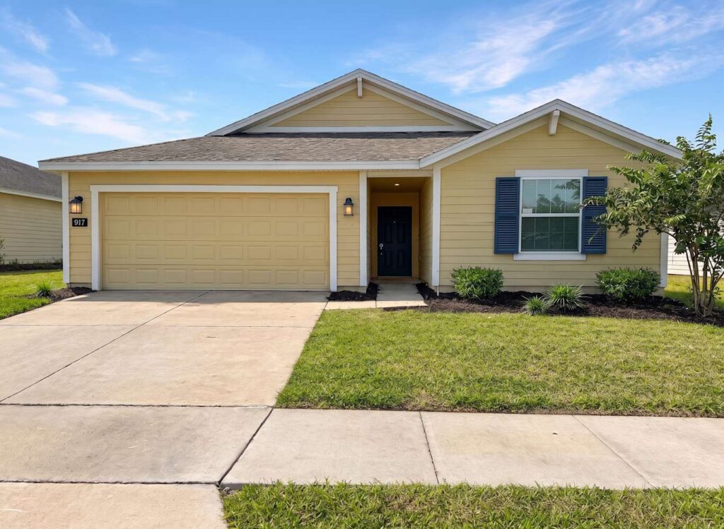 917 Caitlin Loop