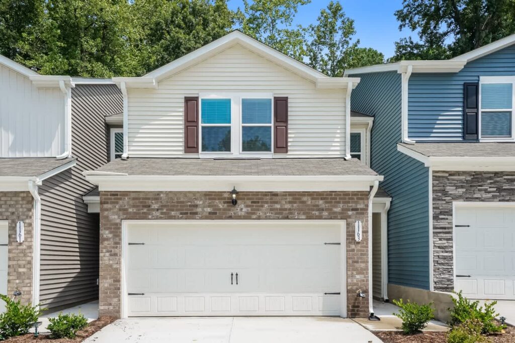 1163 Greenville Way