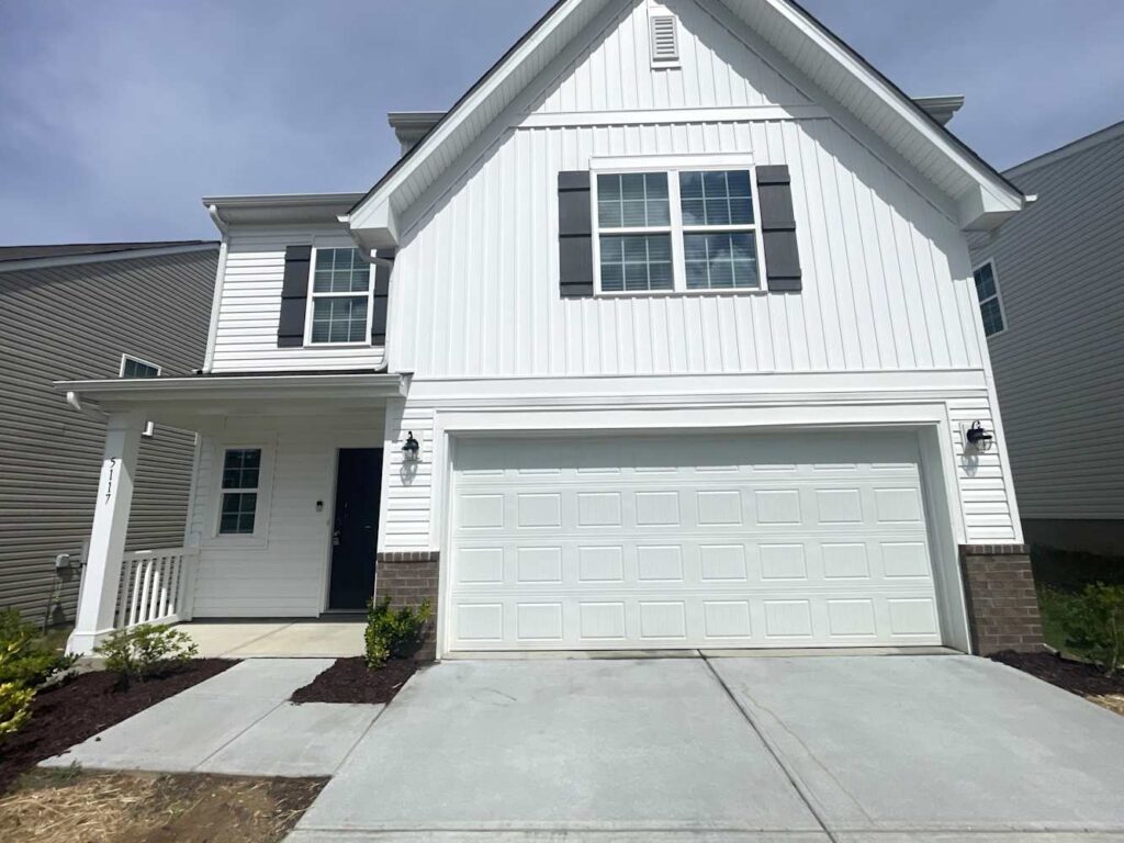 5117 Spring Breeze Blvd