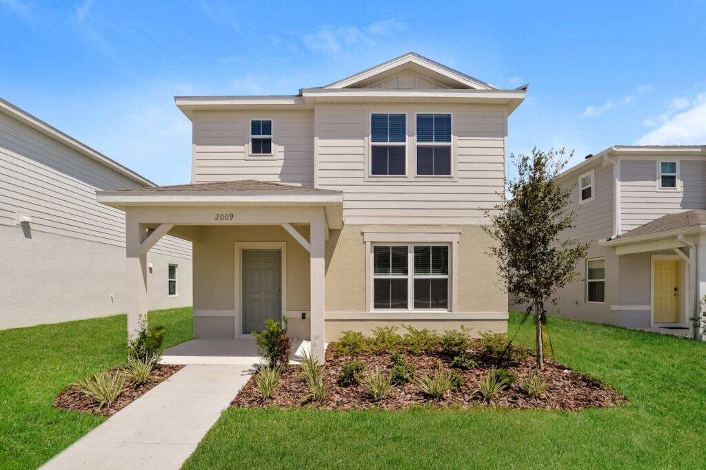 2009 Tohoqua Blvd