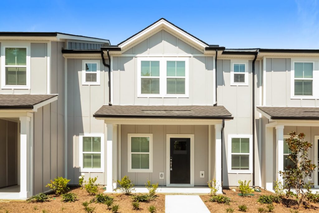 251 River Rock Dr