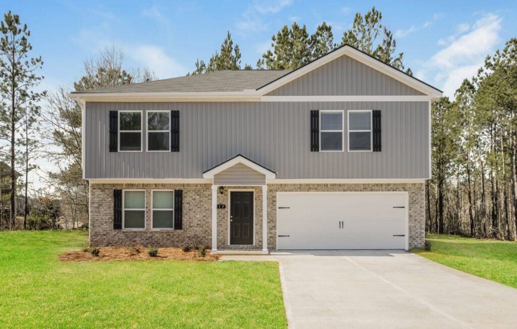 313 Amelia Ln