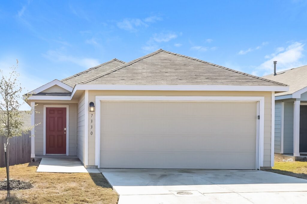 7330 Plata Cir